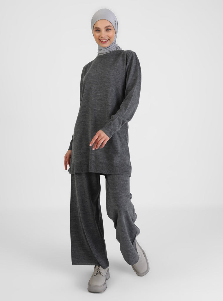 Benin Unlined Crew neck Knit Suits - NextMamas